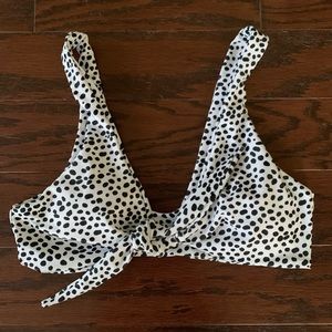 Tie Front Spotted Bikini Top